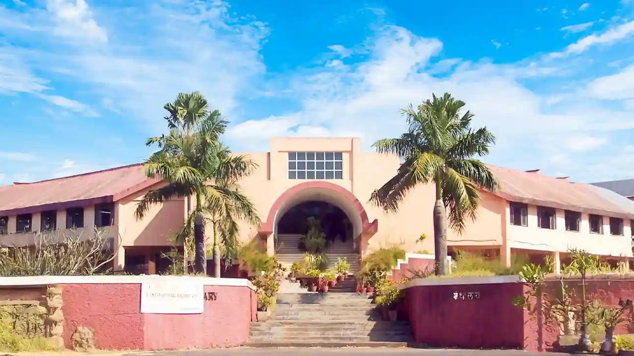 GOA UNIVERSITY banner