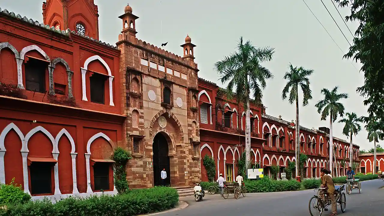 aligarh muslim university online banner