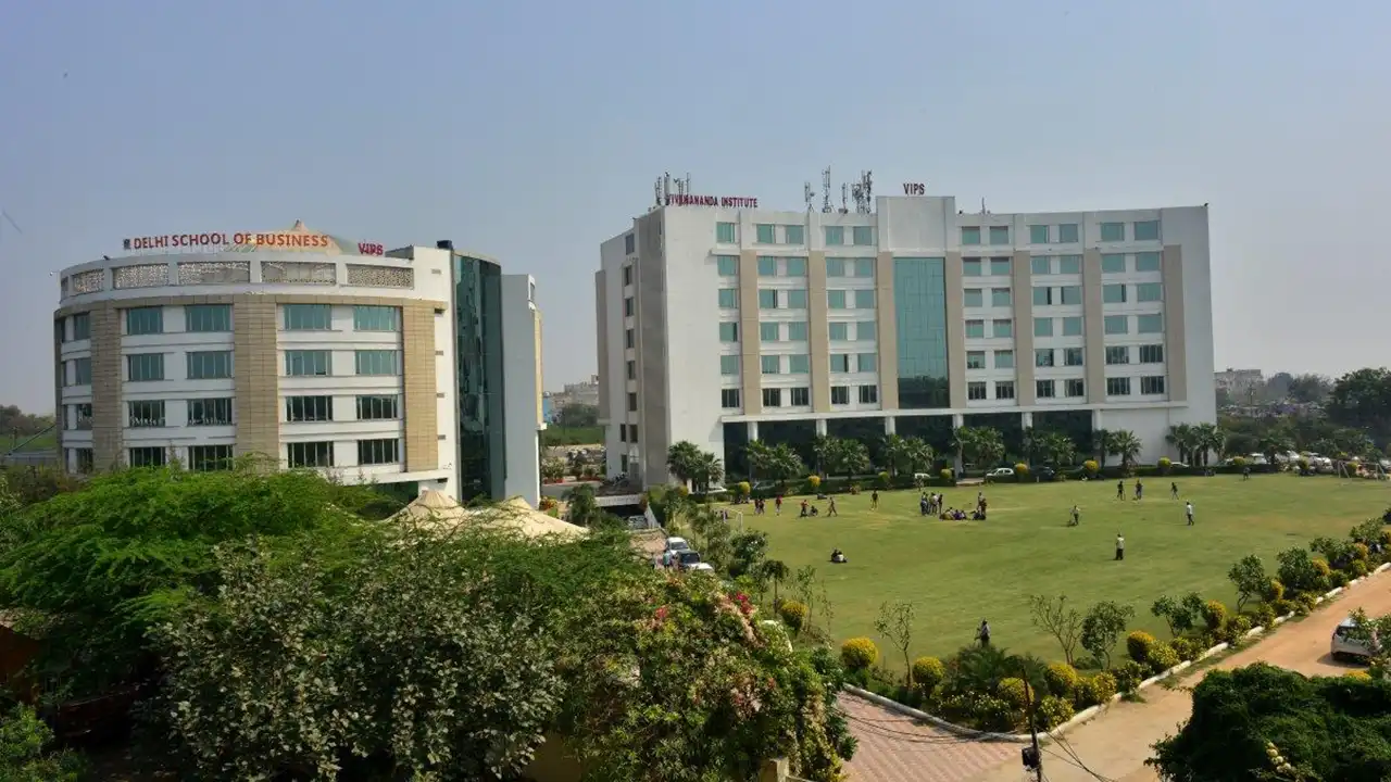 delhi school of business banner