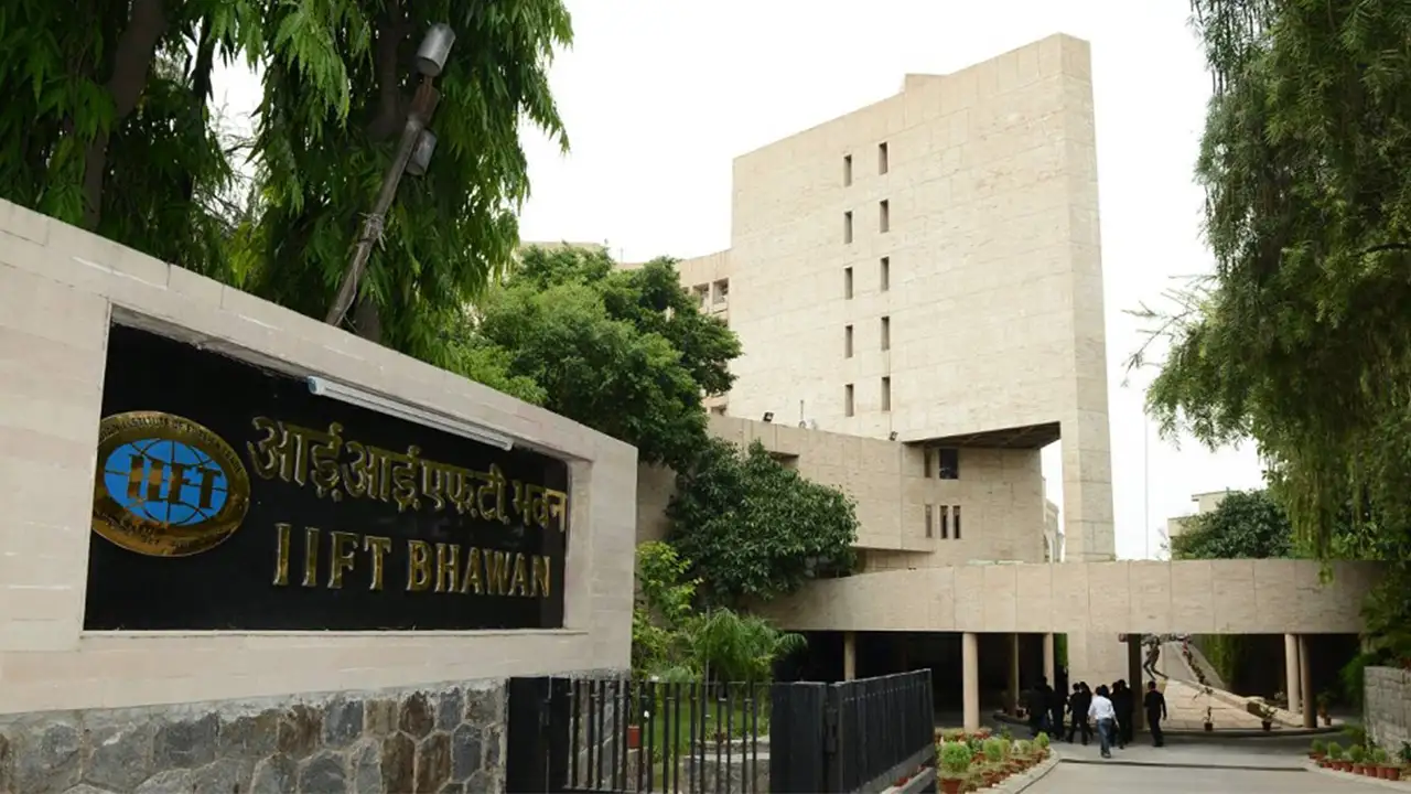 indian institute of foreign trade banner